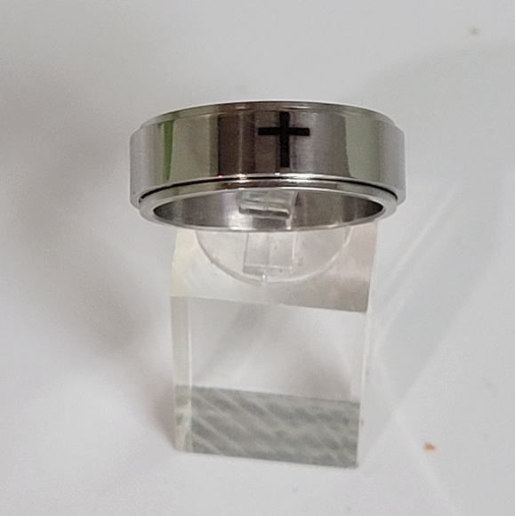 For Liz. Do Not Purchase. Stainless steel spinner fidget ring with cross mens ✝️ - Picture 4 of 4